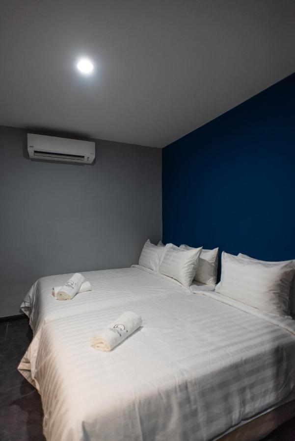 Chariton Hotel Bagan Butterworth Exterior photo